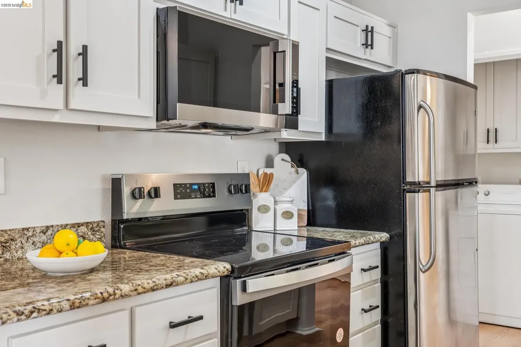 195 Bayside Court Richmond CA 94804