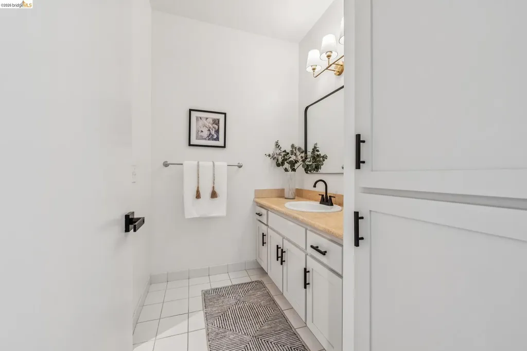 195 Bayside Court Richmond CA 94804