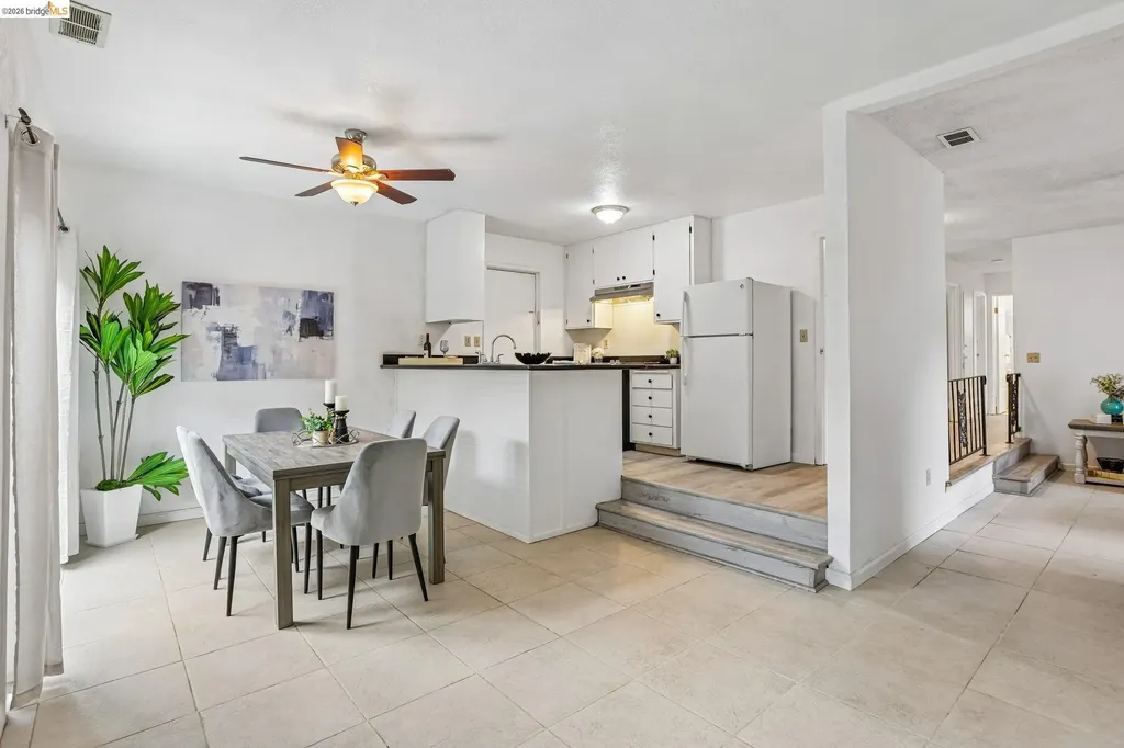 1917 Sequoia Drive Martinez CA 94553