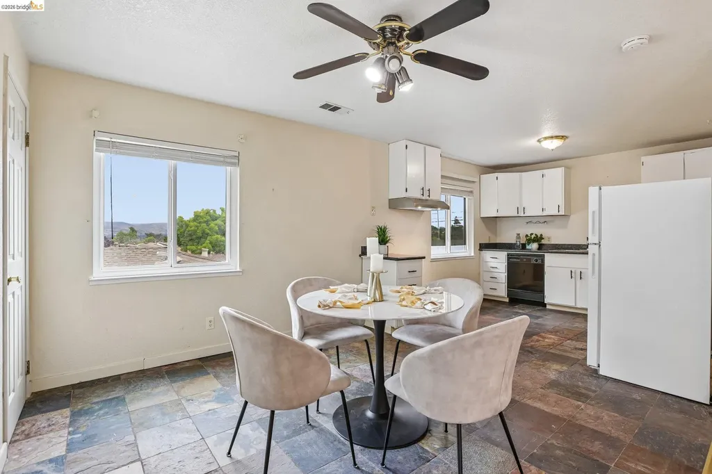 1917 Sequoia Drive Martinez CA 94553