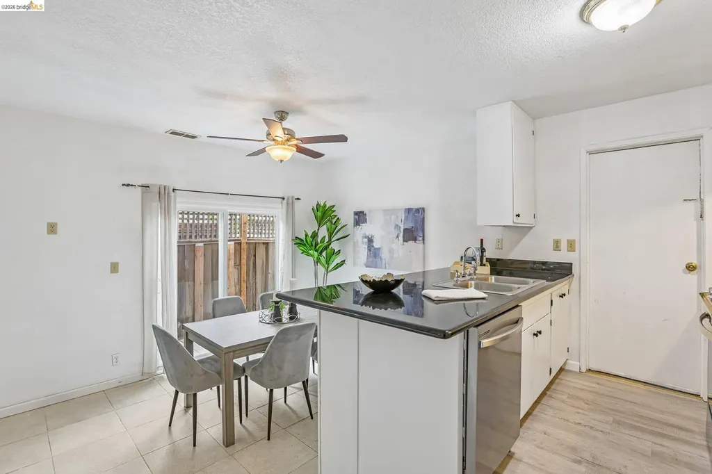1917 Sequoia Drive Martinez CA 94553