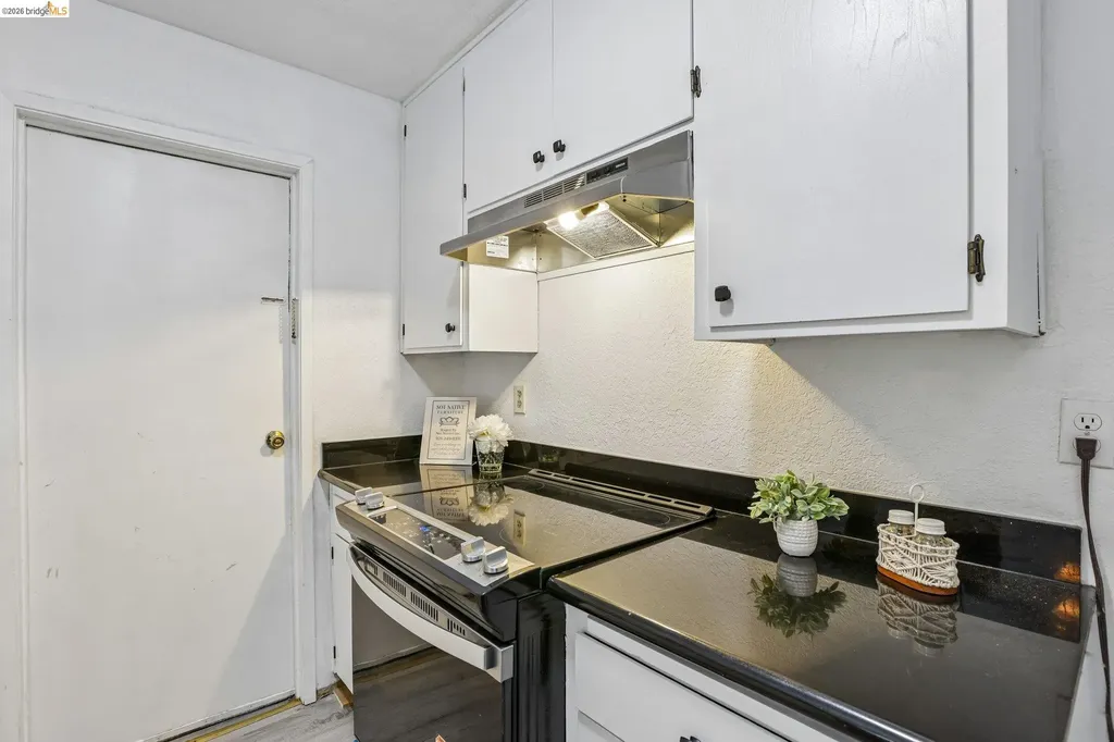 1917 Sequoia Drive Martinez CA 94553