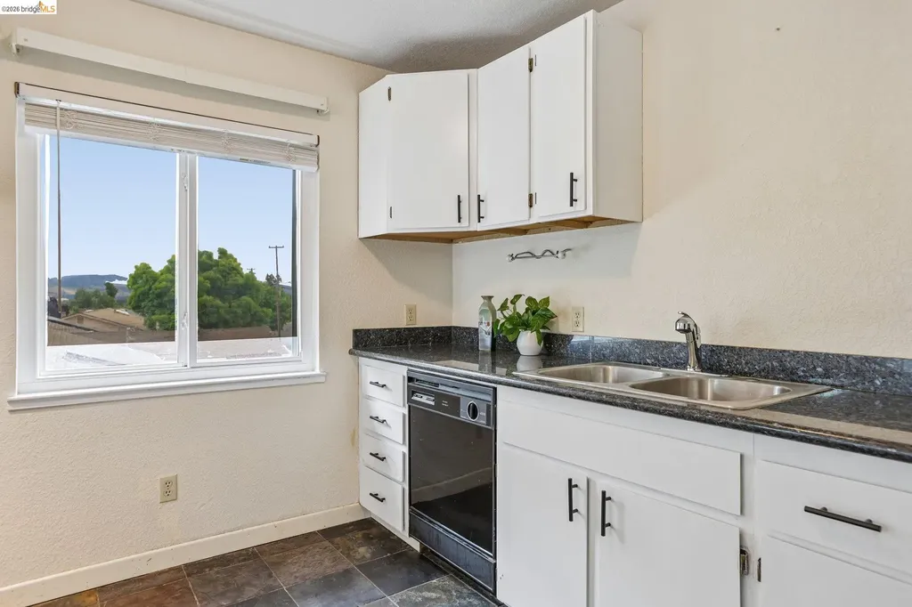 1917 Sequoia Drive Martinez CA 94553