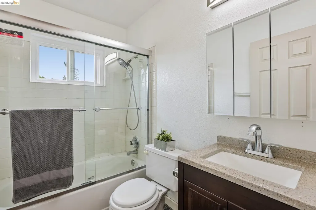 1917 Sequoia Drive Martinez CA 94553