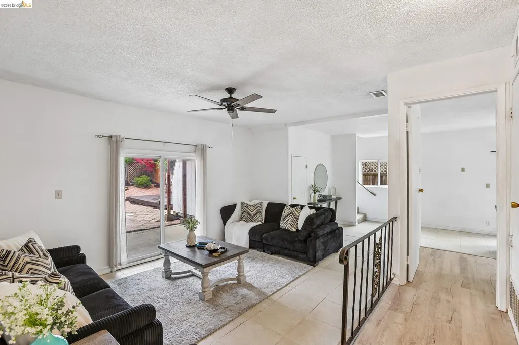 1917 Sequoia Drive Martinez CA 94553