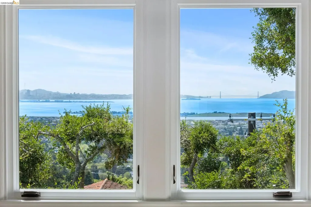 1001 Cragmont Avenue Berkeley CA 94708