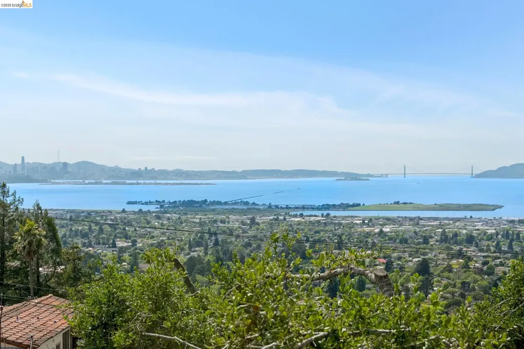 1001 Cragmont Avenue Berkeley CA 94708