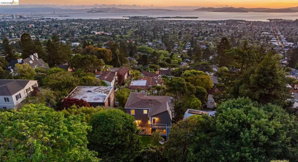 1001 Cragmont Avenue Berkeley CA 94708