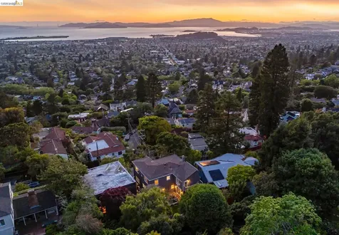 1001 Cragmont Avenue Berkeley CA 94708