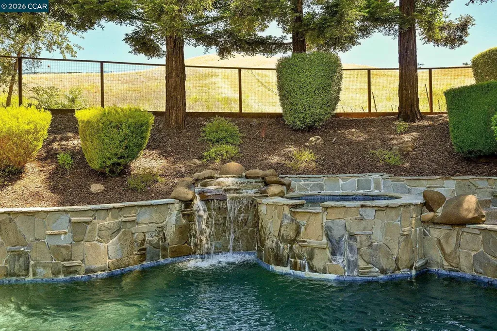 5515 Langford Court Concord CA 94521