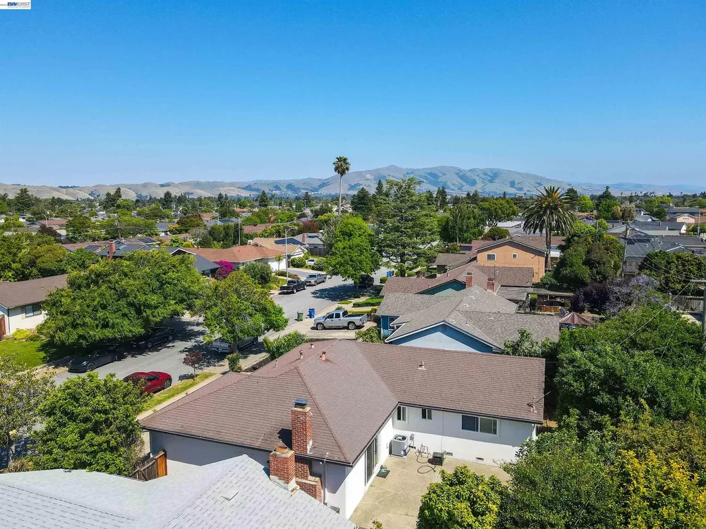 38811 Bonnie Way Fremont CA 94536