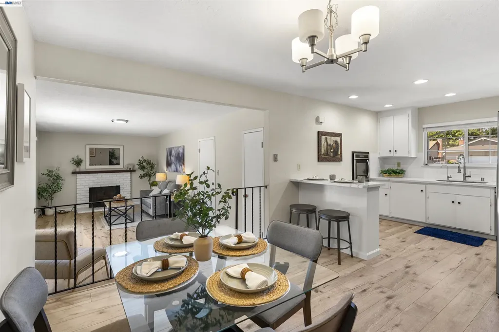 38811 Bonnie Way Fremont CA 94536