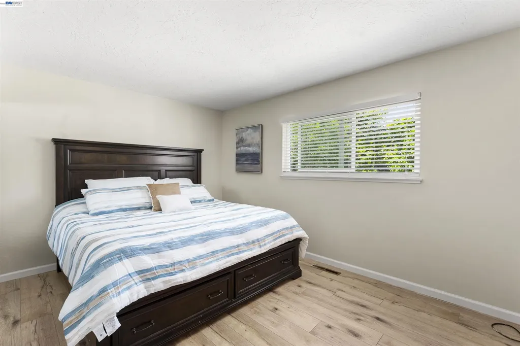 38811 Bonnie Way Fremont CA 94536