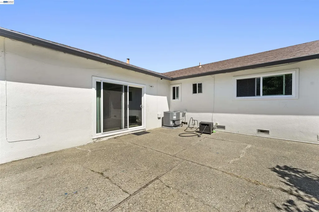 38811 Bonnie Way Fremont CA 94536