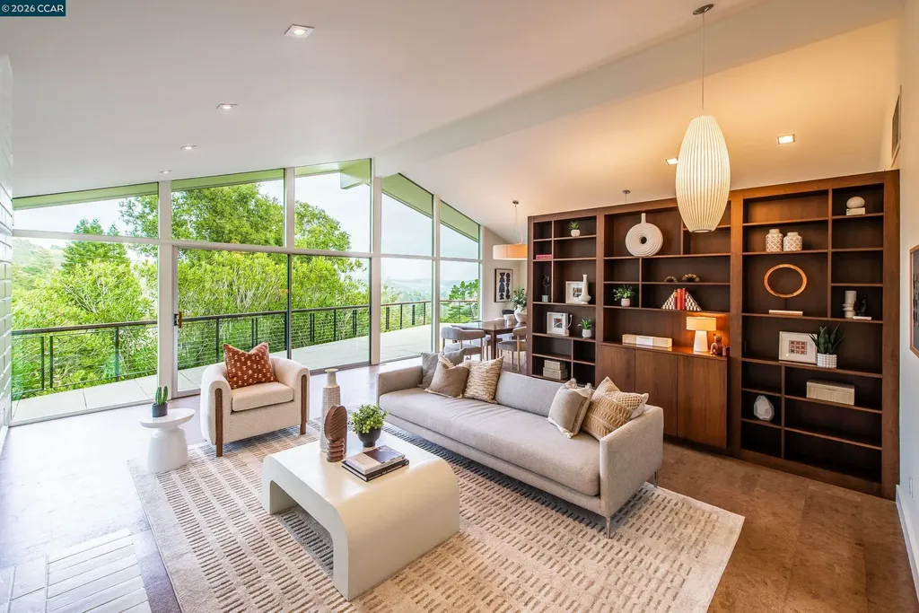 6 Donald Drive Orinda CA 94563