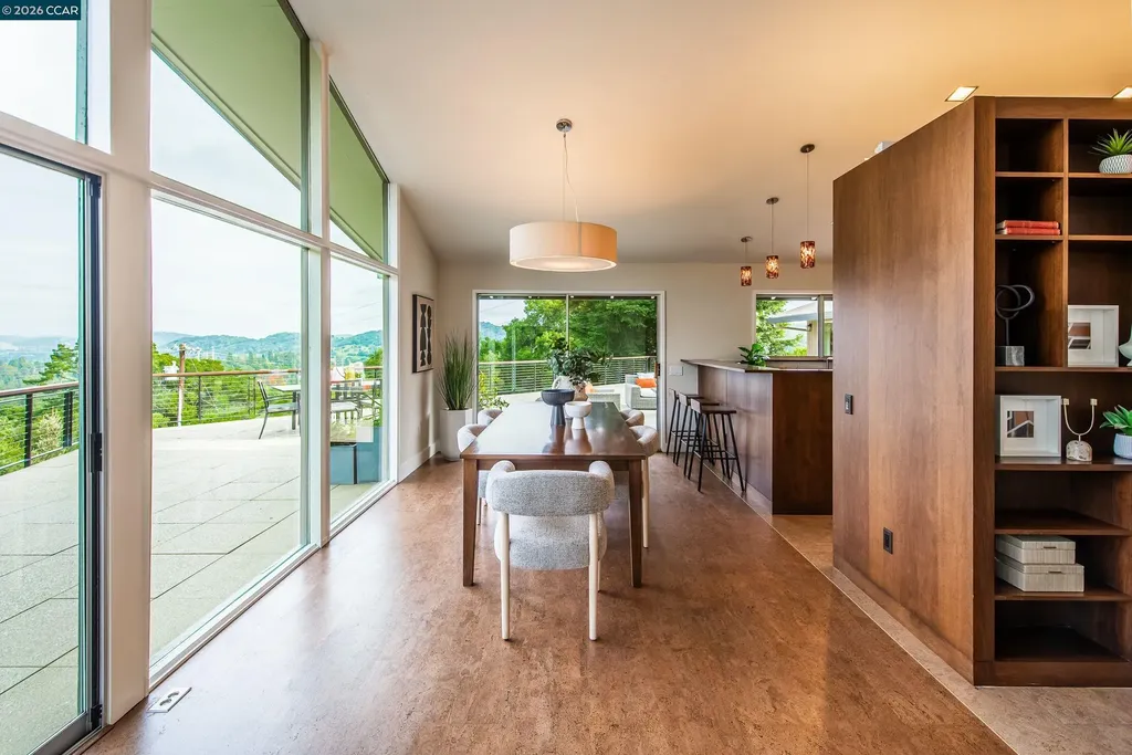 6 Donald Drive Orinda CA 94563