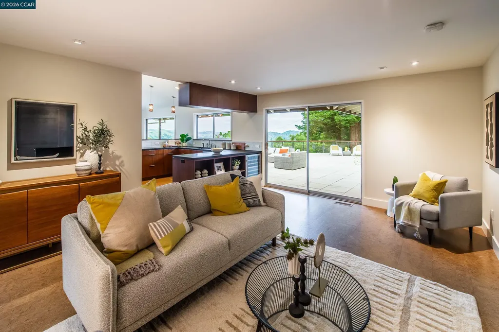 6 Donald Drive Orinda CA 94563