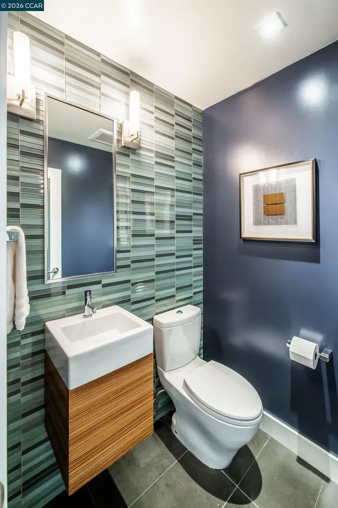 6 Donald Drive Orinda CA 94563