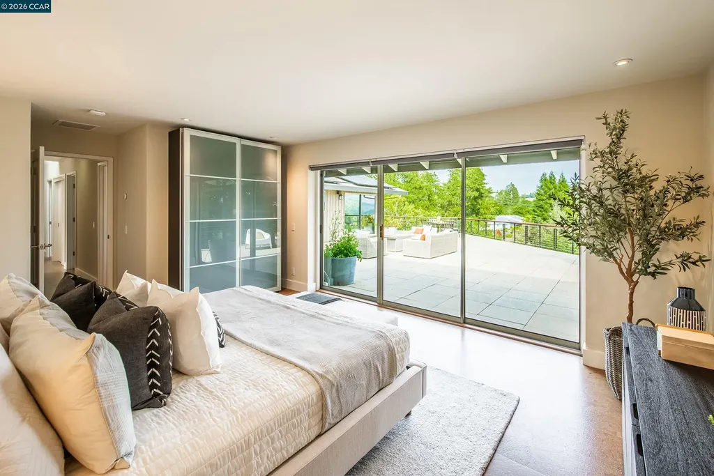6 Donald Drive Orinda CA 94563