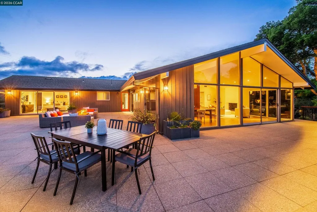 6 Donald Drive Orinda CA 94563