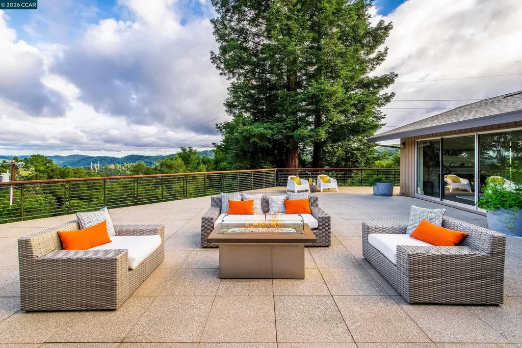 6 Donald Drive Orinda CA 94563