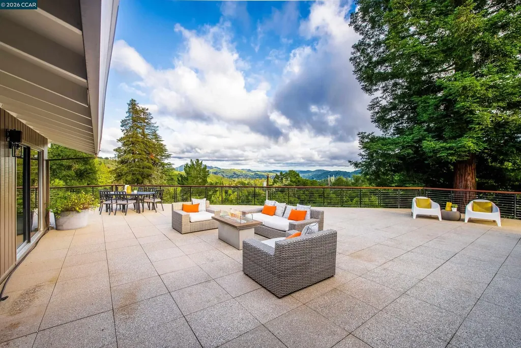 6 Donald Drive Orinda CA 94563
