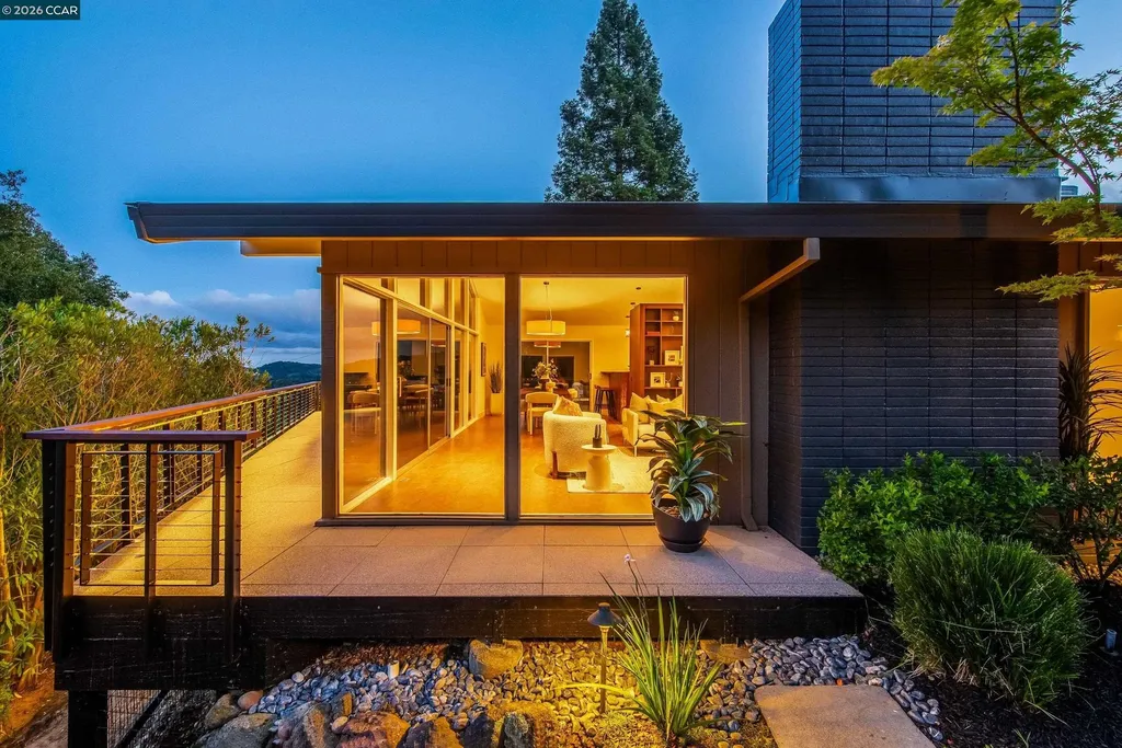 6 Donald Drive Orinda CA 94563