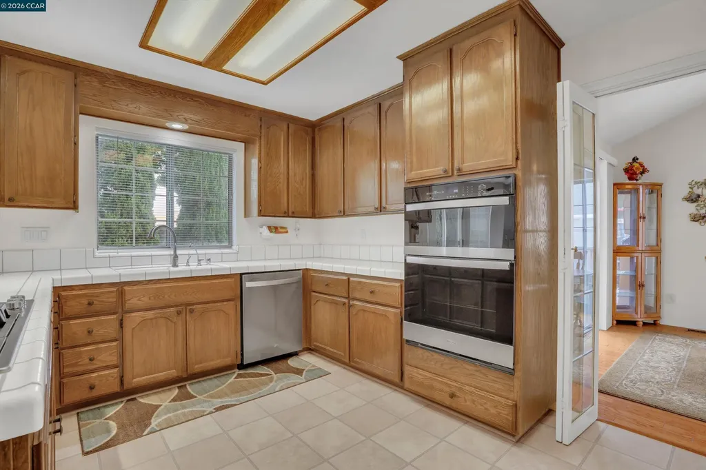 160 Meadow Brook Court Oakley CA 94561