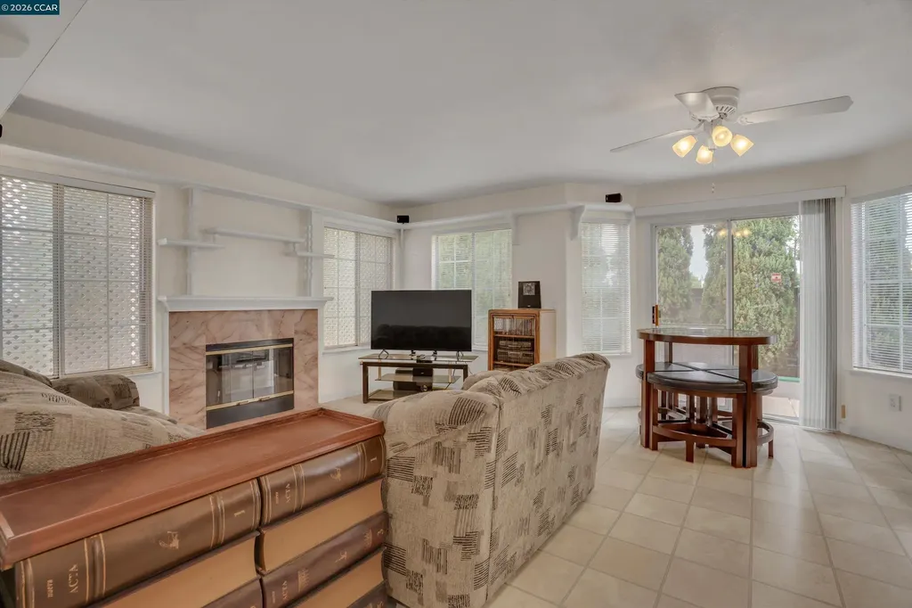 160 Meadow Brook Court Oakley CA 94561
