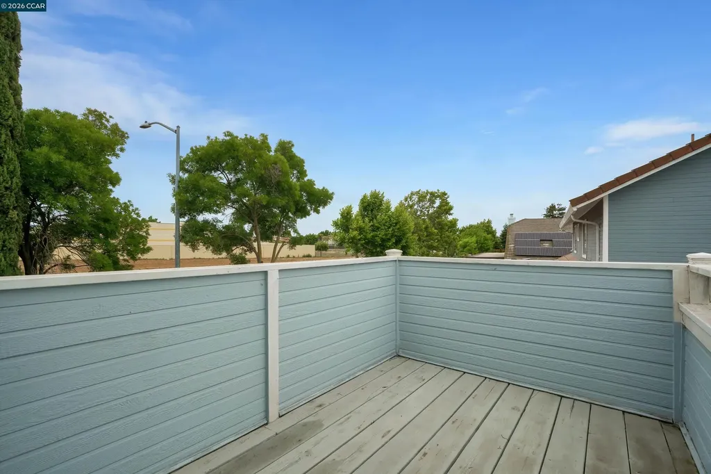 160 Meadow Brook Court Oakley CA 94561