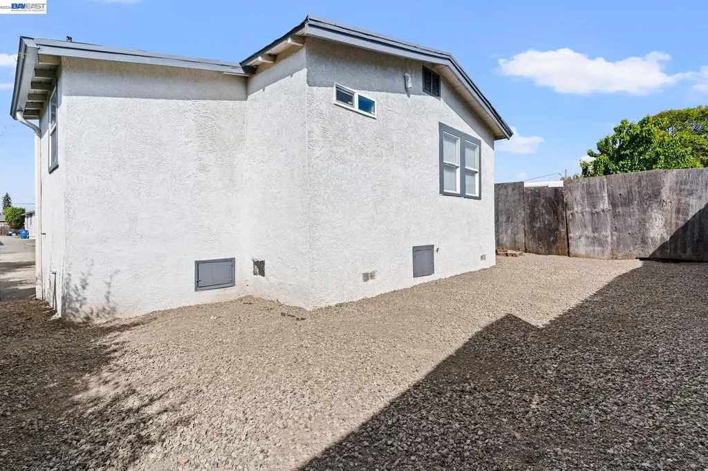22844 Alice Street Hayward CA 94541