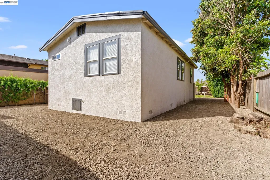 22844 Alice Street Hayward CA 94541