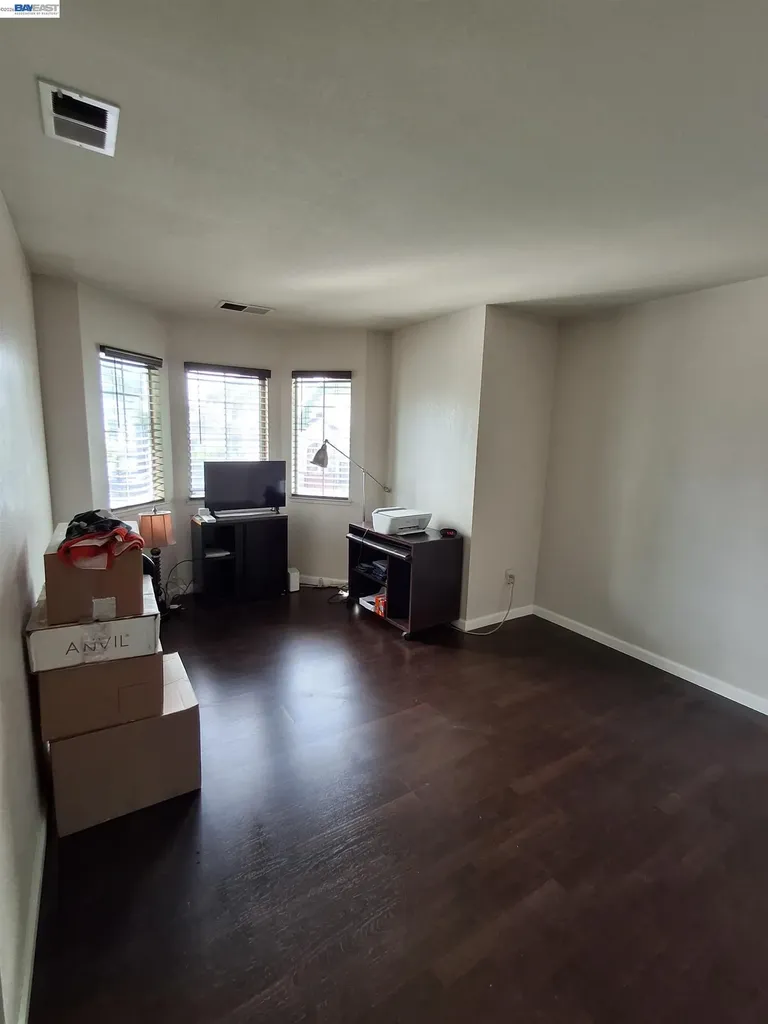 1476 Adeline Street Oakland CA 94607