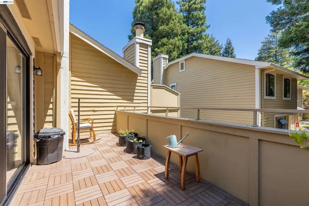 683 Center Martinez CA 94553
