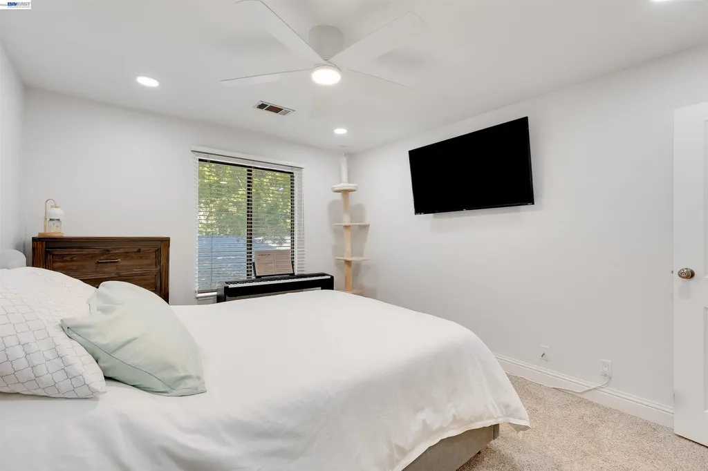 683 Center Martinez CA 94553