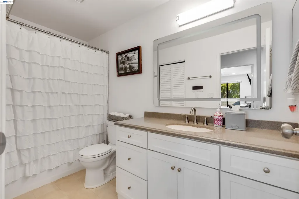 683 Center Martinez CA 94553