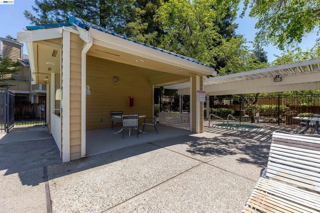 683 Center Martinez CA 94553