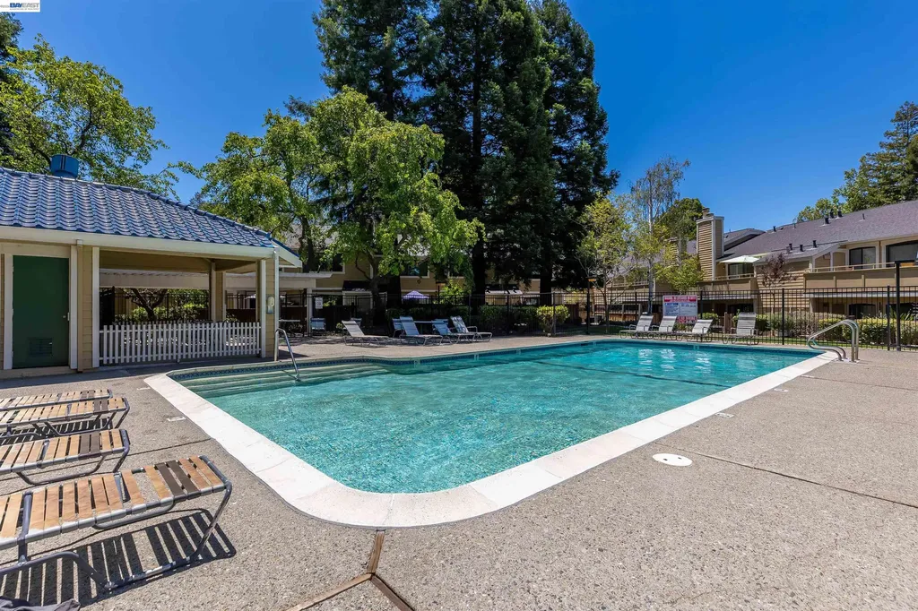 683 Center Martinez CA 94553