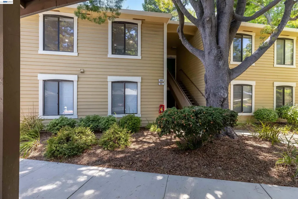 683 Center Martinez CA 94553