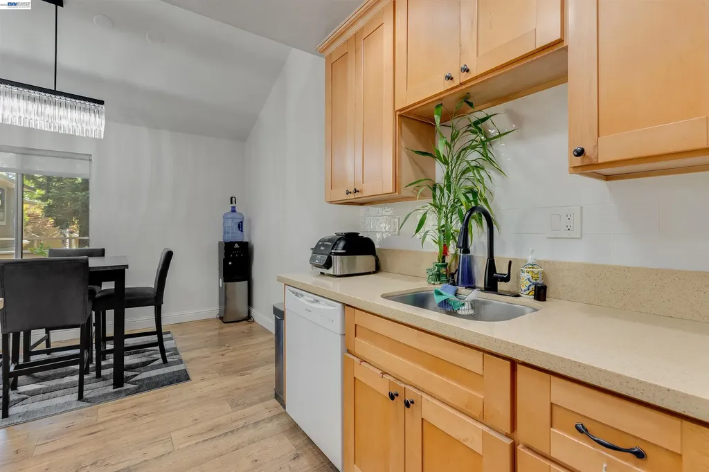 683 Center Martinez CA 94553