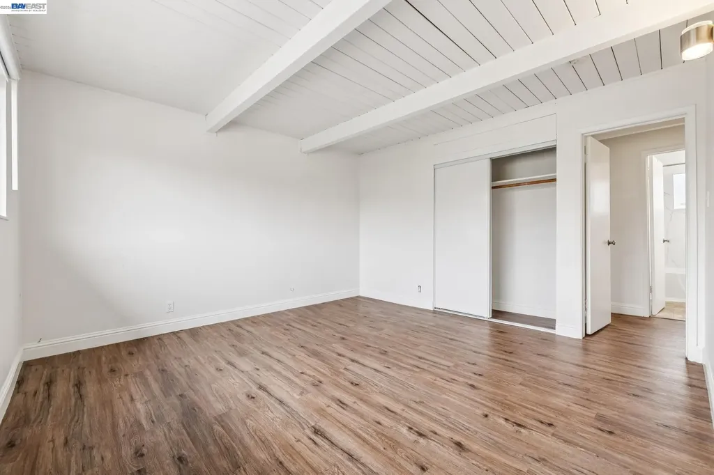 5963 Maccall Street Oakland CA 94609