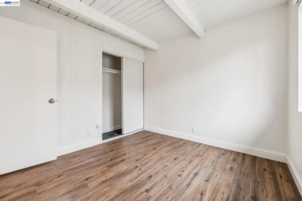 5963 Maccall Street Oakland CA 94609