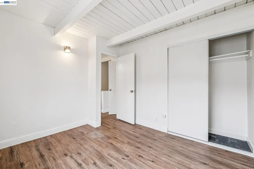 5963 Maccall Street Oakland CA 94609