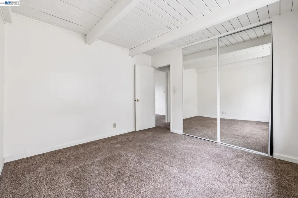 5963 Maccall Street Oakland CA 94609