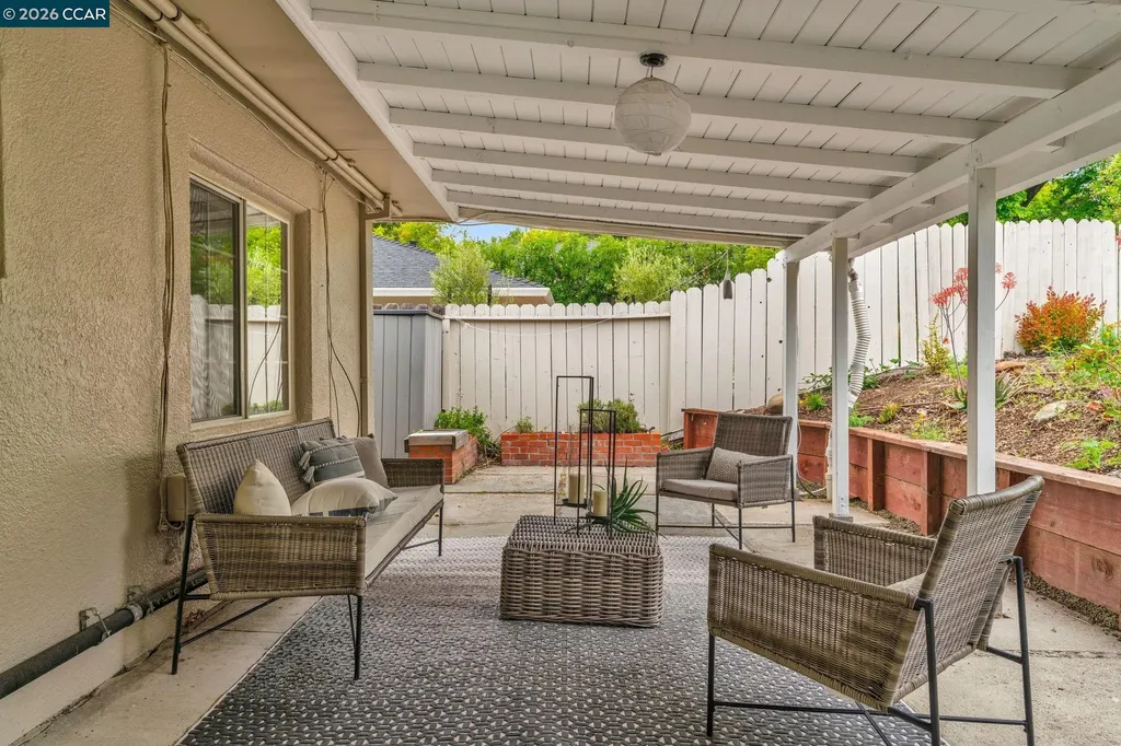 1432 Sunset Loop Lafayette CA 94549
