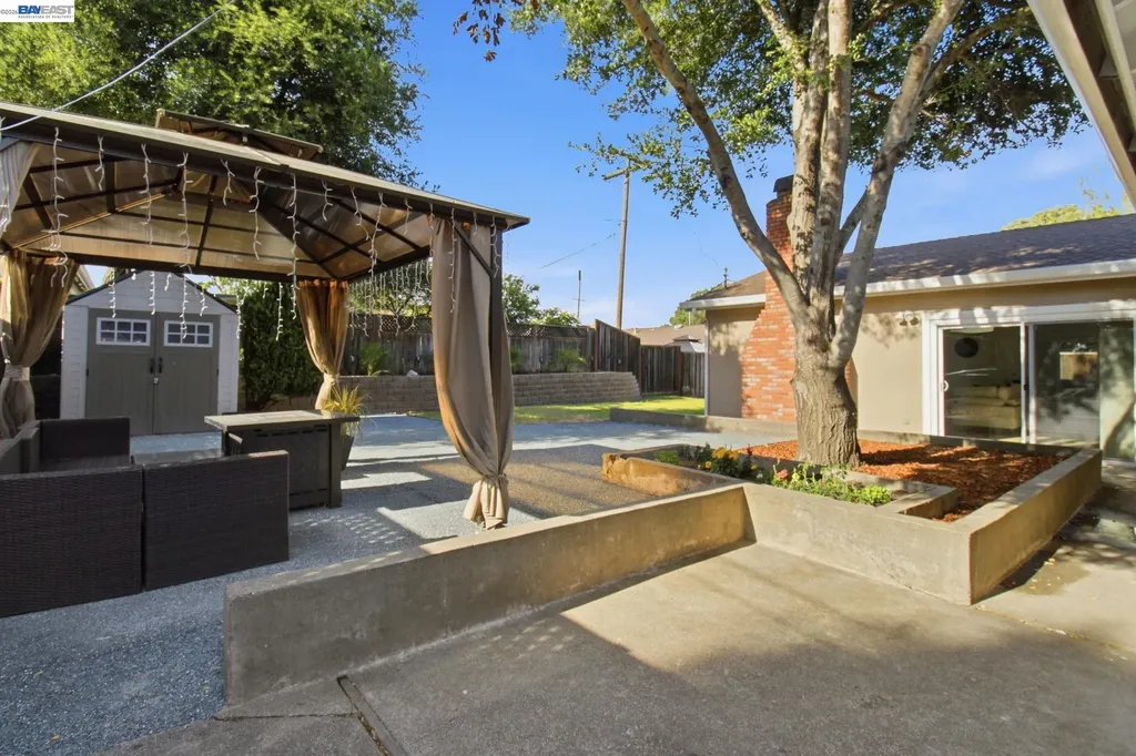 8023 Holanda Lane Dublin CA 94568