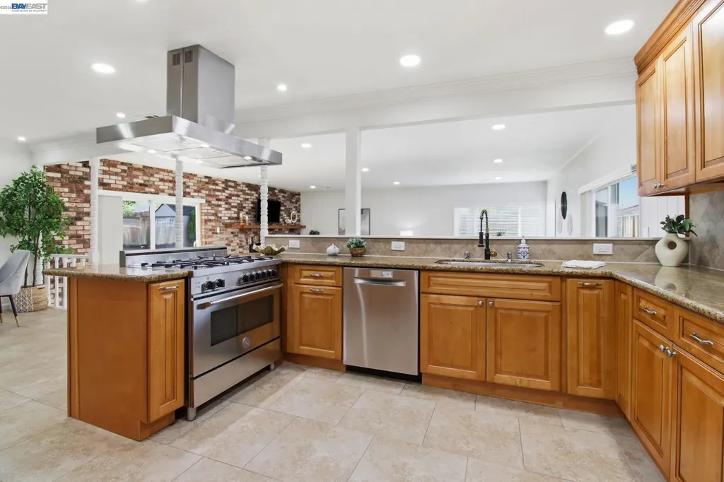 8023 Holanda Lane Dublin CA 94568