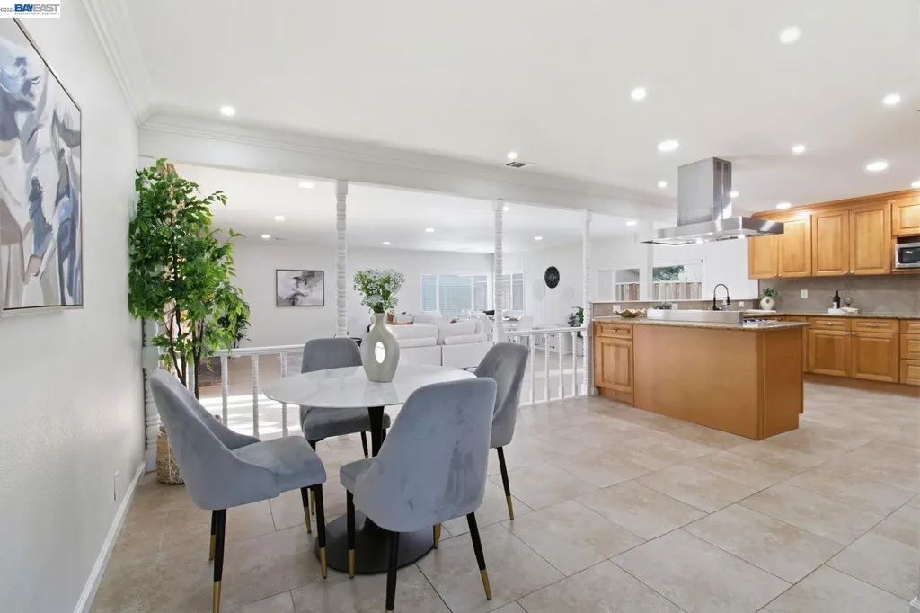 8023 Holanda Lane Dublin CA 94568