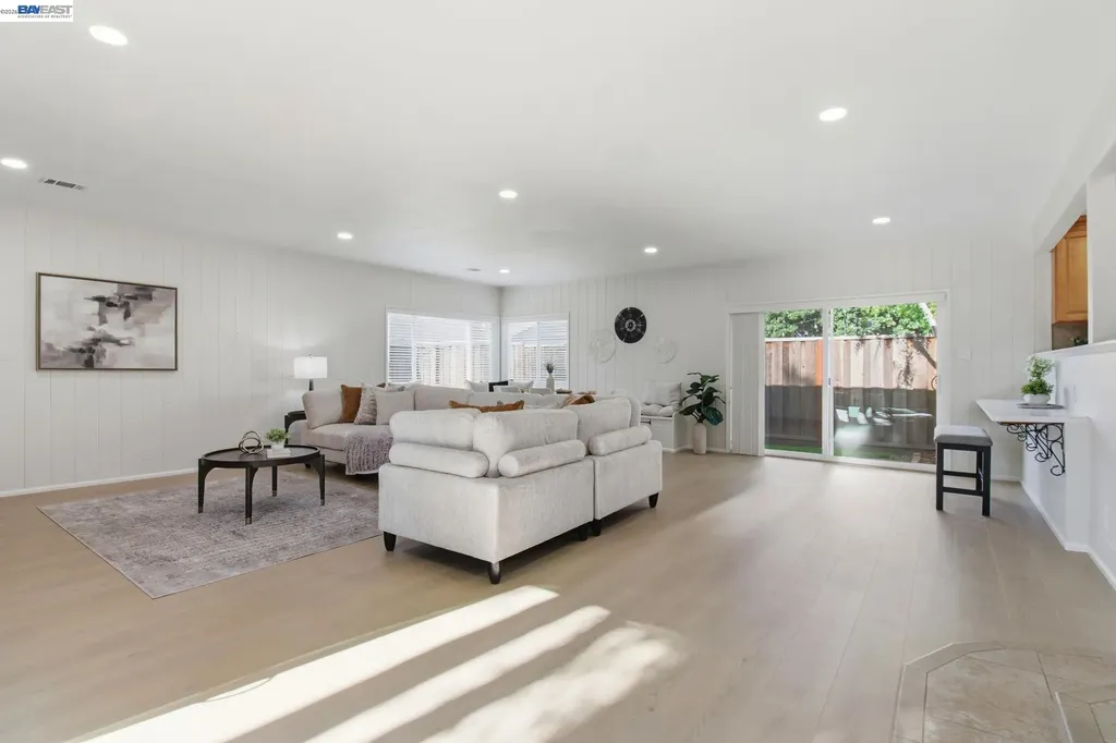 8023 Holanda Lane Dublin CA 94568