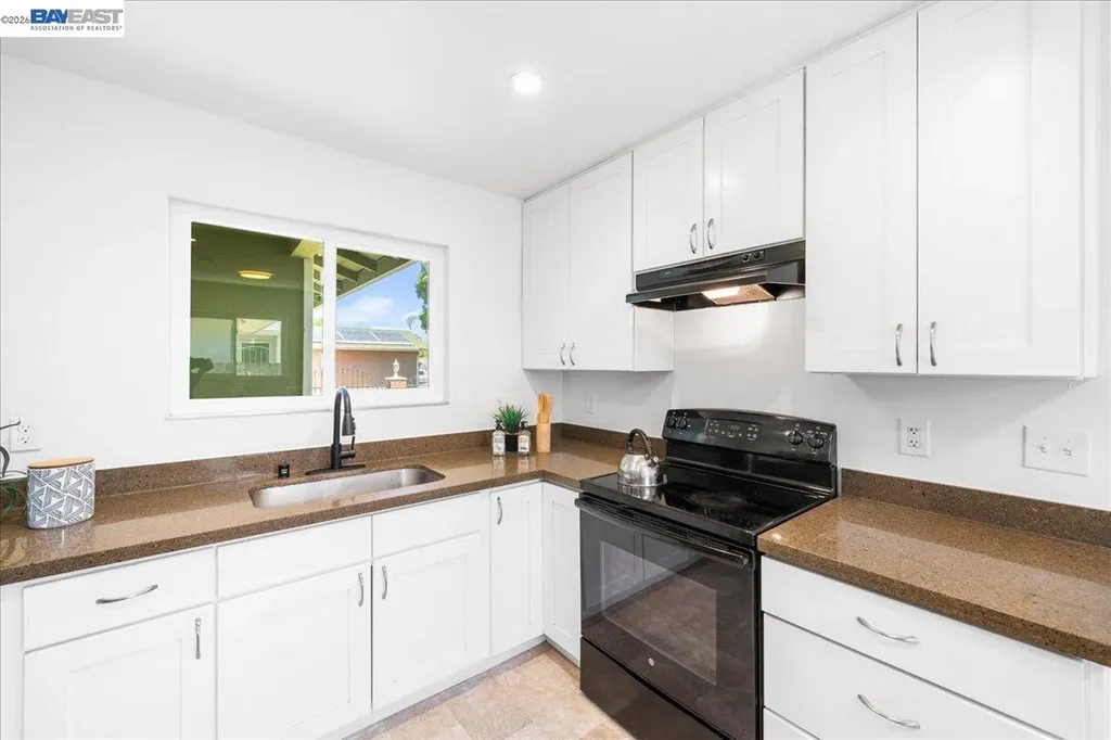 578 Meadowlark Street Livermore CA 94551